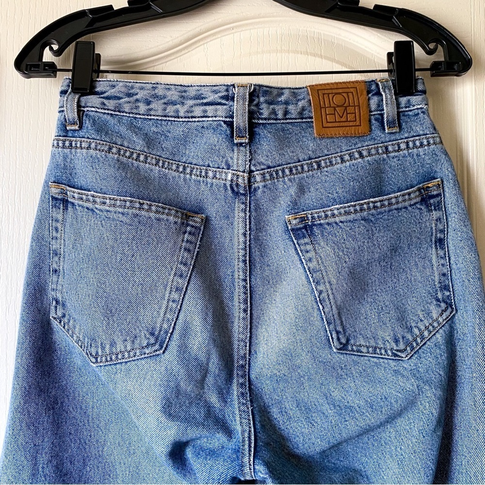 Toteme Flare Fit Denim High Waist Wide Leg Crop Jeans Washed Blue Size 25 EUC - Picture 9 of 9
